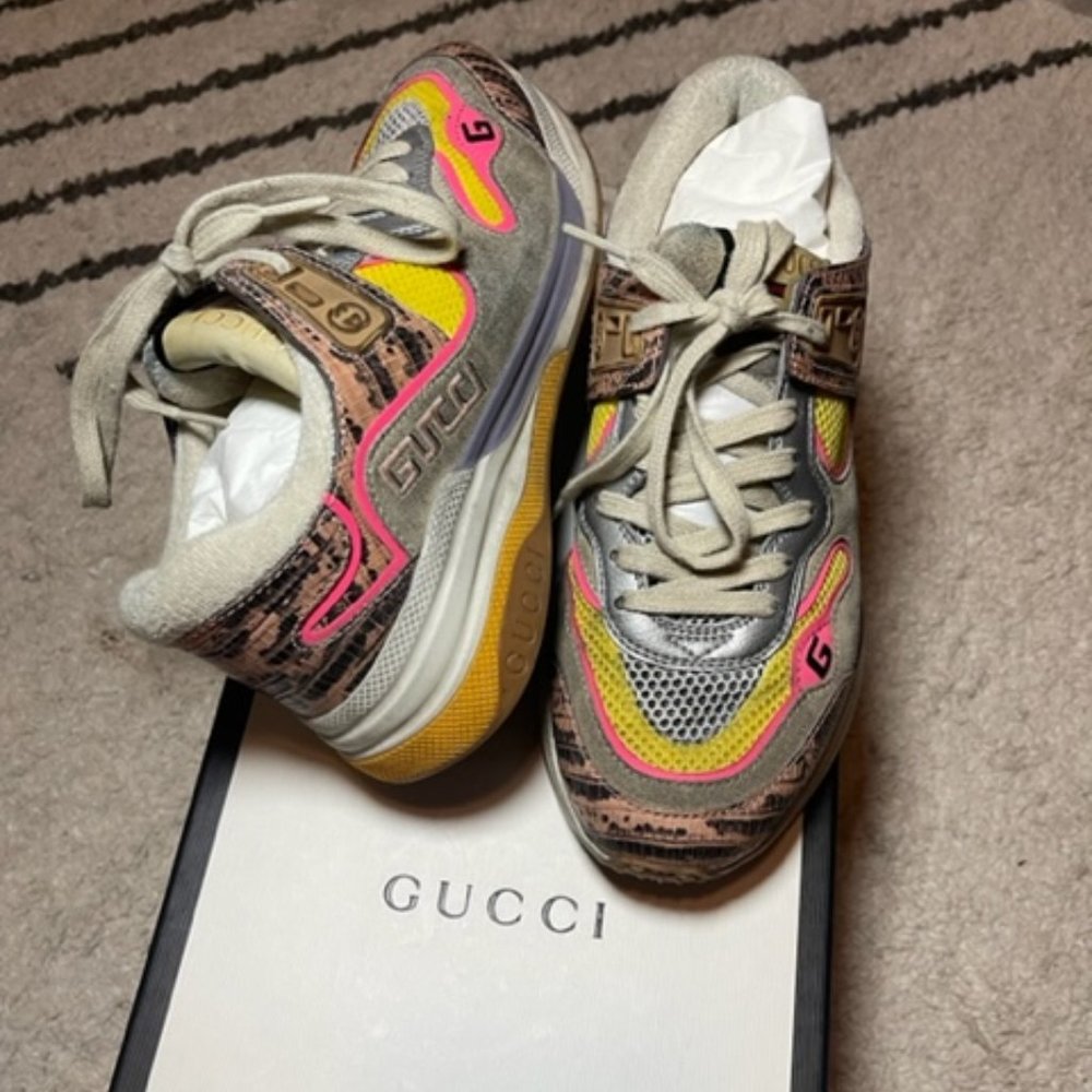 Gucci womens ultrapace sneakers